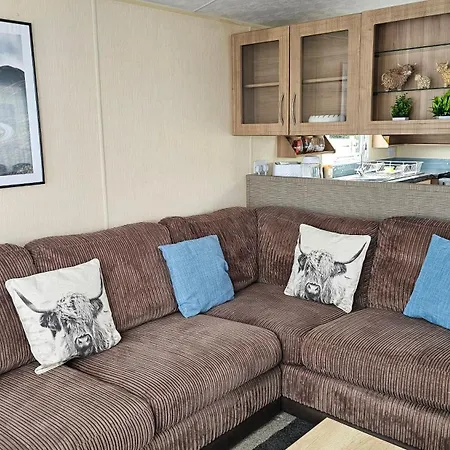 The District Caravan Lamplugh